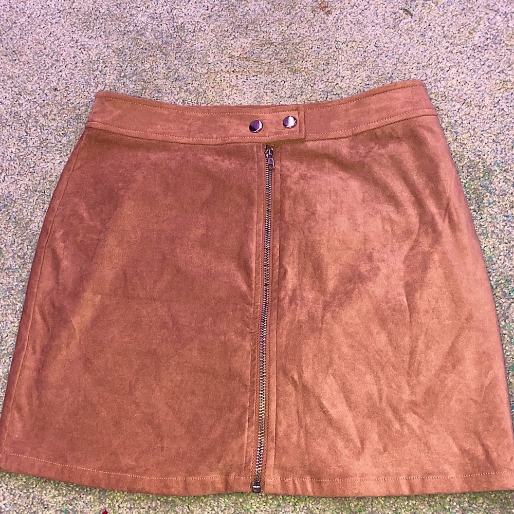 Kendall & Kylie Zip-Up Skirt